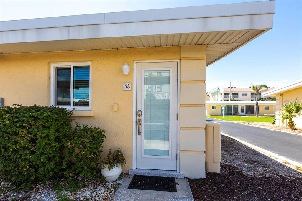 6006 Midnight Pass Road - Photo 11
