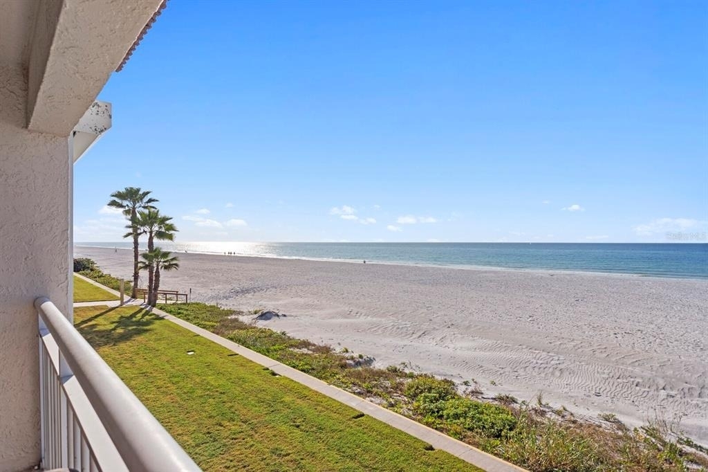 2900 Gulf Boulevard - Photo 2
