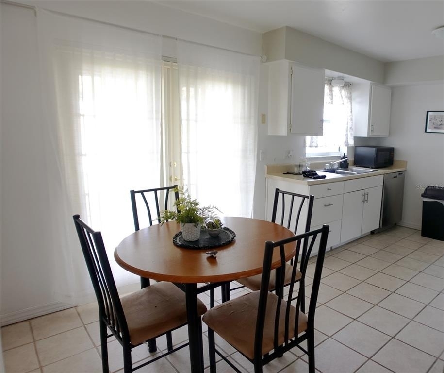 957 Florida Parkway - Photo 12