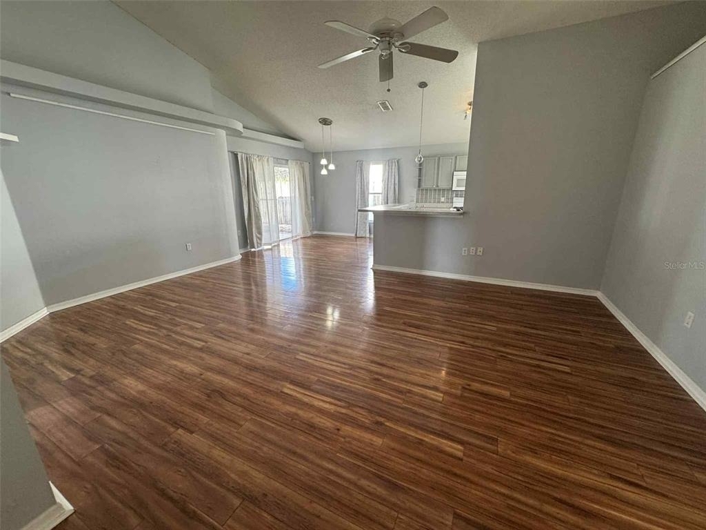205 Nicholson Drive - Photo 12