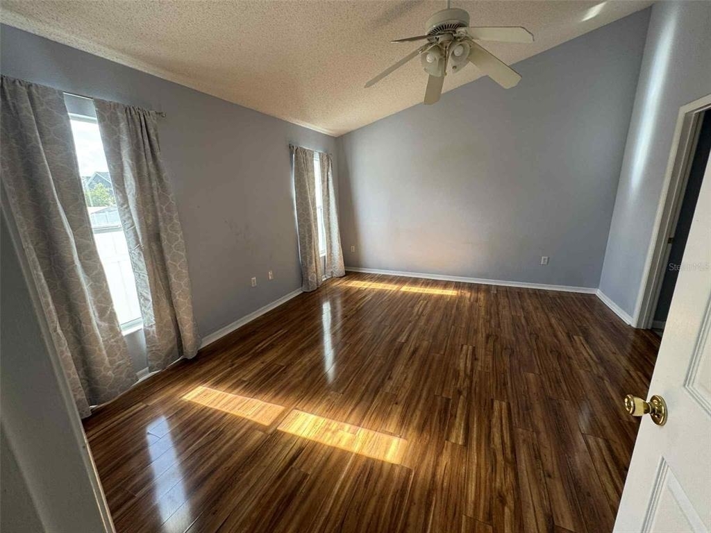 205 Nicholson Drive - Photo 8