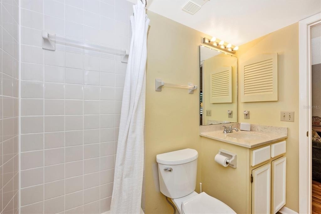 5219 Lake Village Drive - Photo 32