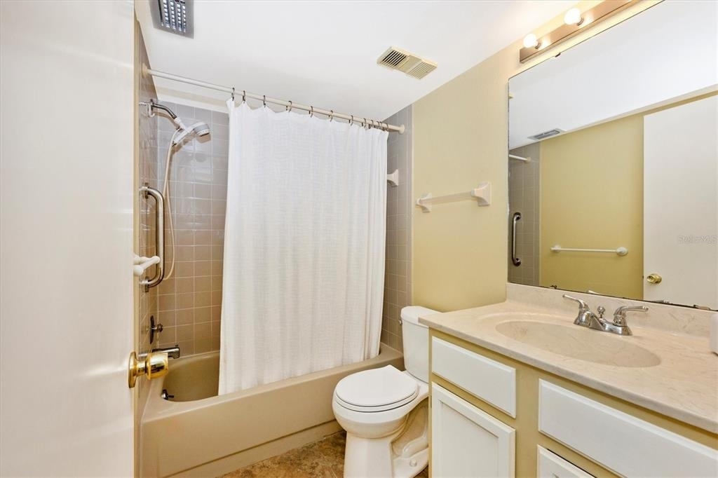 5219 Lake Village Drive - Photo 31