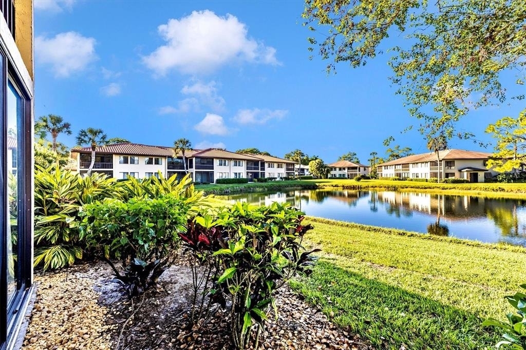 5219 Lake Village Drive - Photo 41