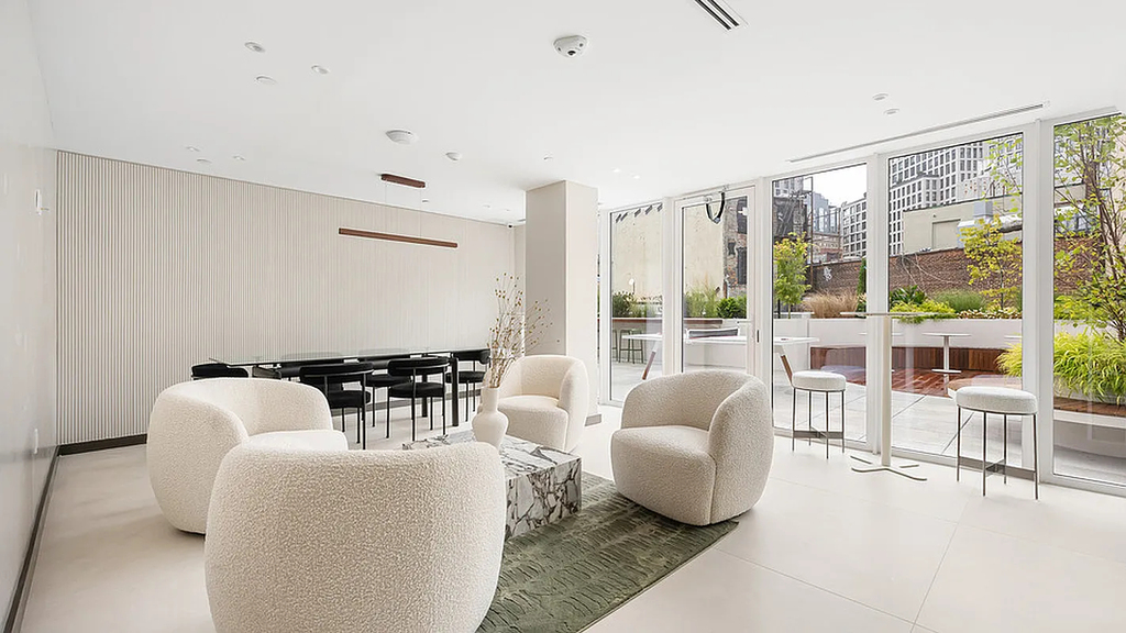 150 Lawrence Street - Photo 14