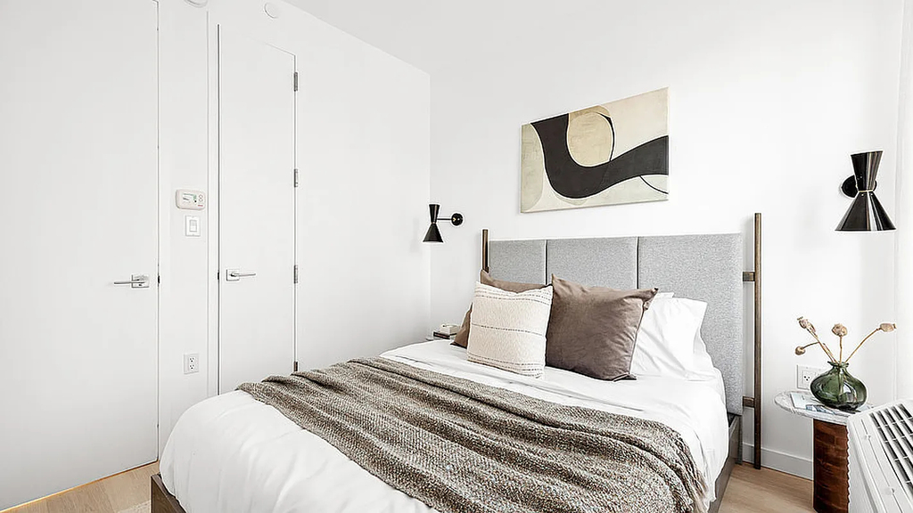 150 Lawrence Street - Photo 6