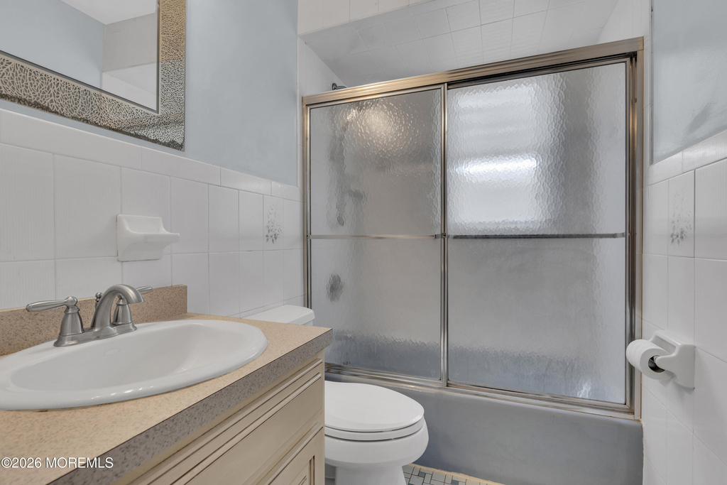 8 President Avenue - Photo 13
