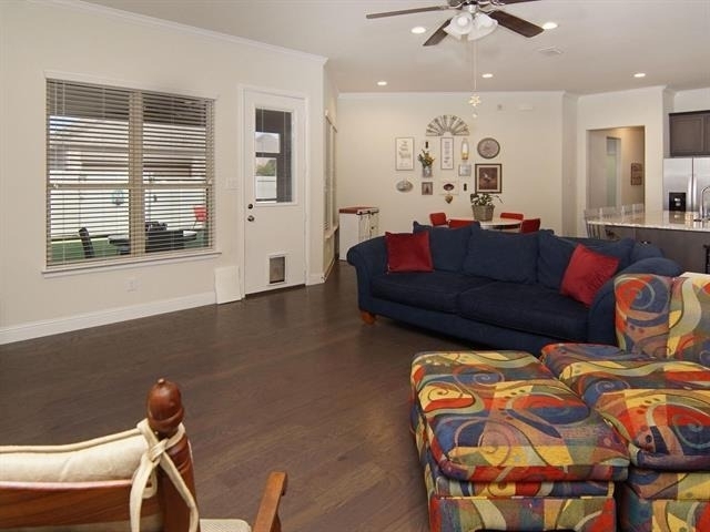 721 10th Street - Photo 9