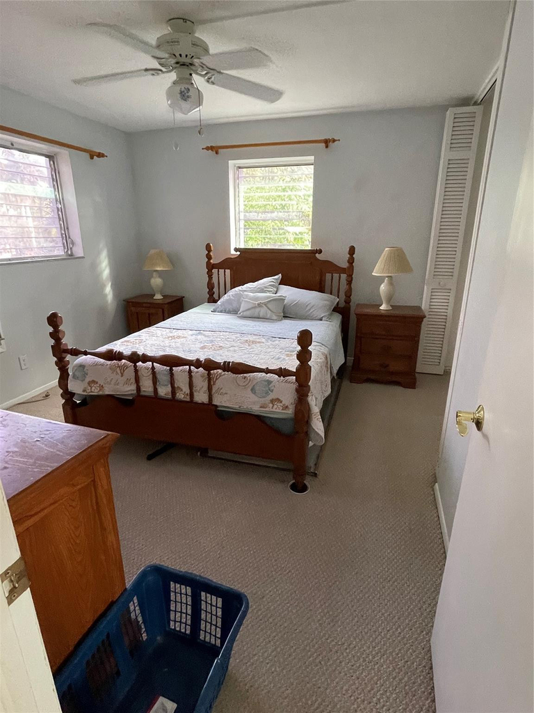 1125 Se 14th Place - Photo 8