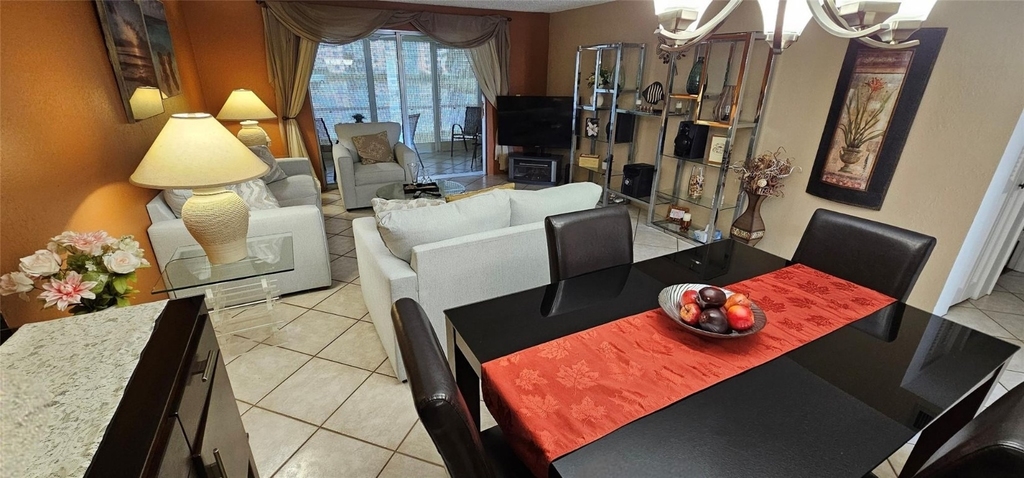 121 Se 3rd Avenue - Photo 9