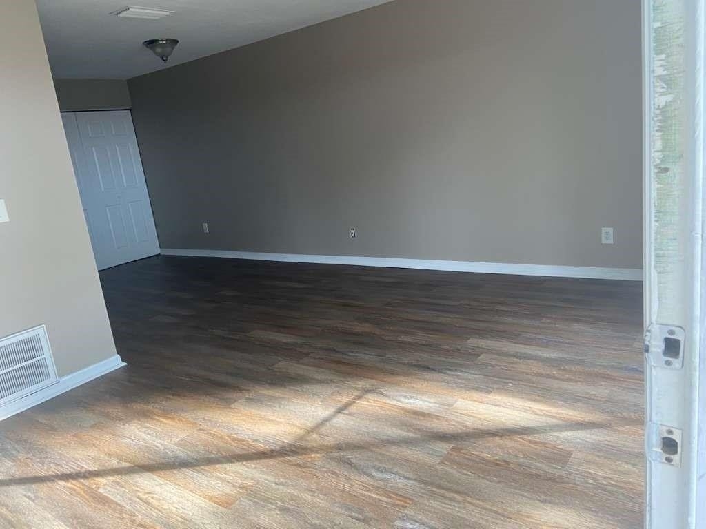 1801 Se 40th Street Road - Photo 0
