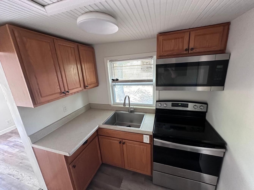 736 Nw 3rd Avenue - Photo 5