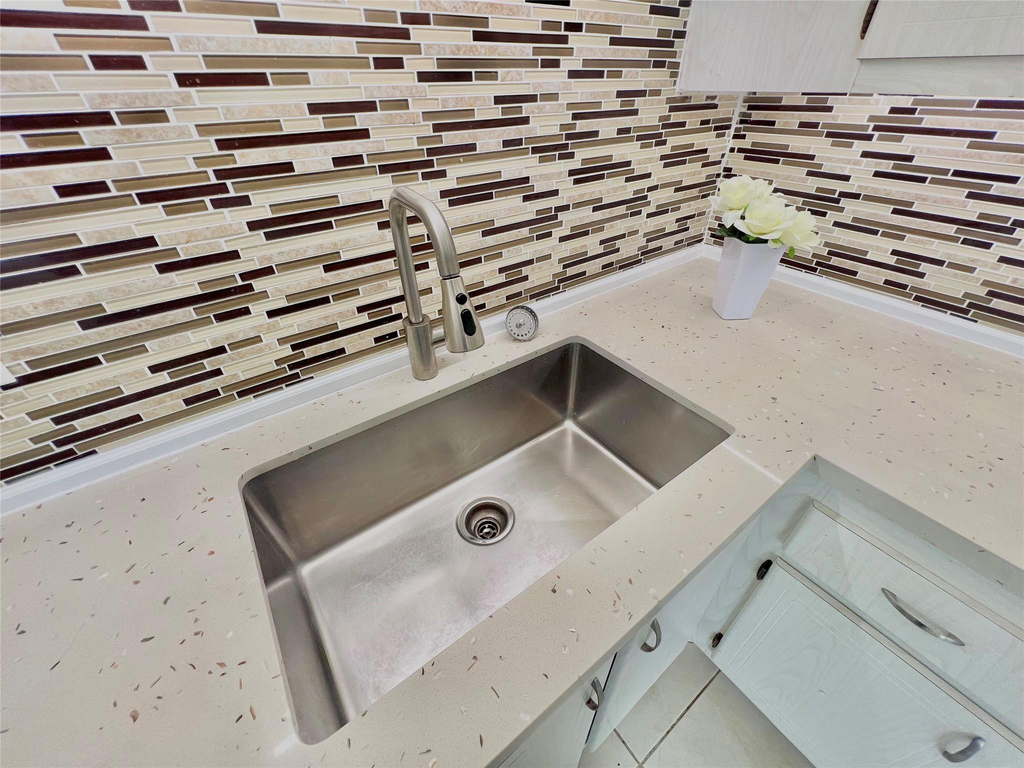 1000 Ne 14th Avenue - Photo 36