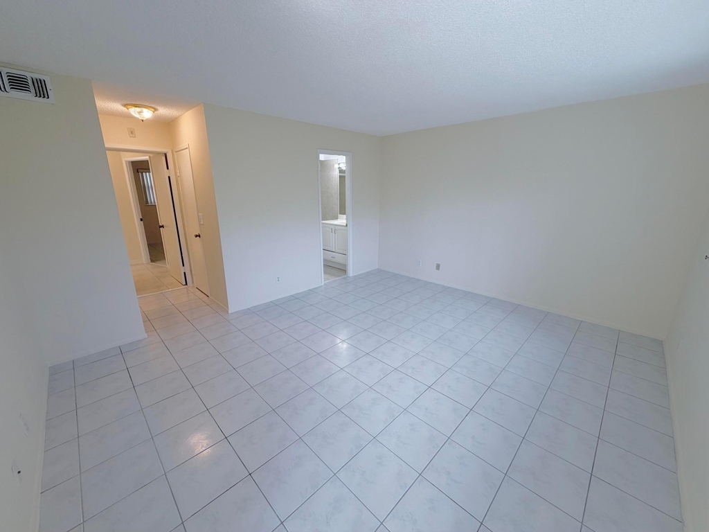 1000 Ne 14th Avenue - Photo 82