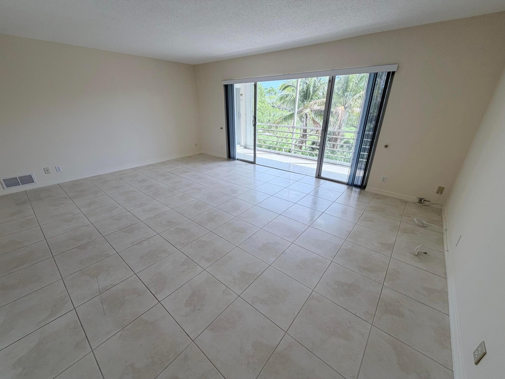 1000 Ne 14th Avenue - Photo 94
