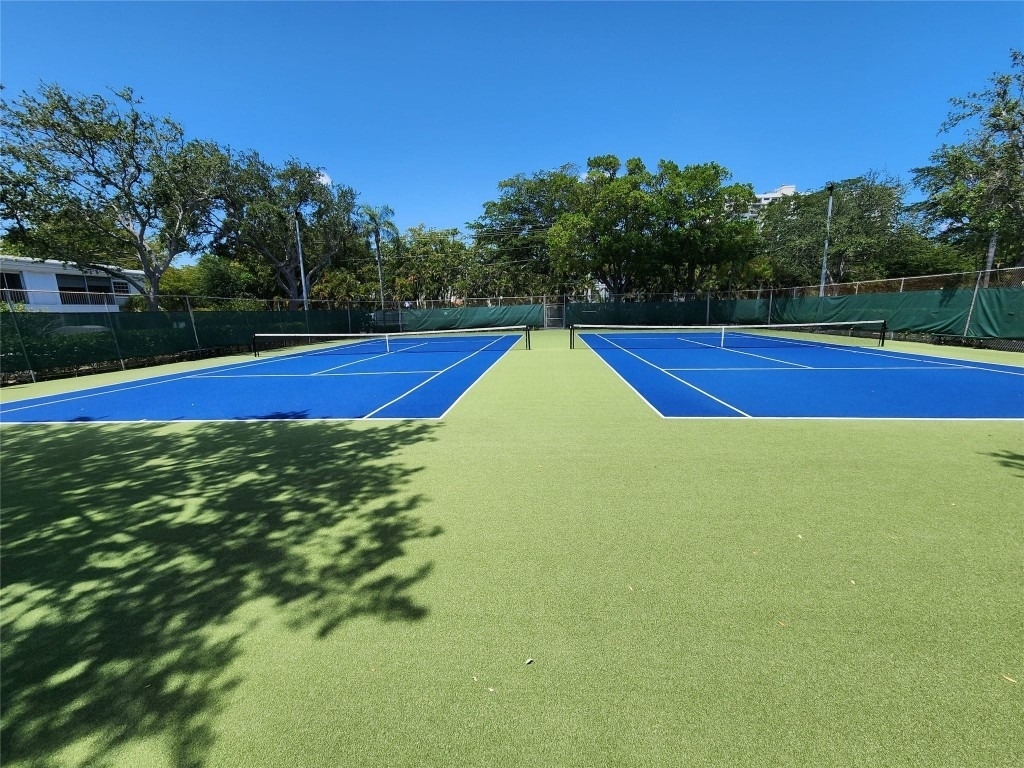 6437 Bay Club Drive - Photo 22