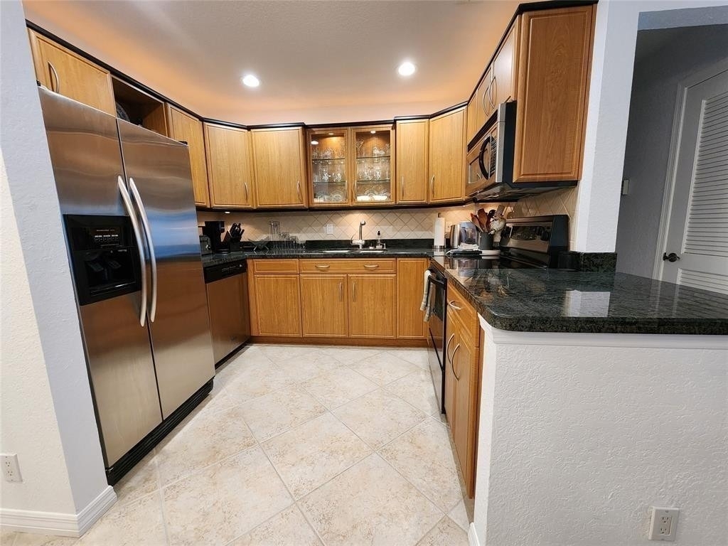 6437 Bay Club Drive - Photo 27