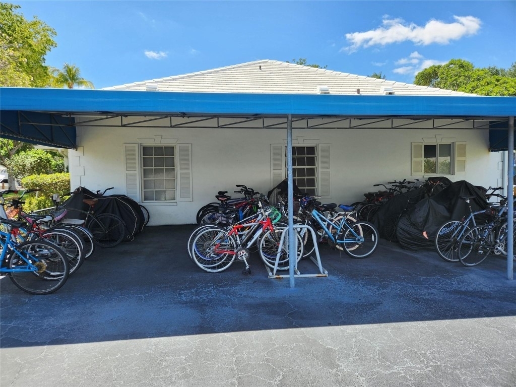 6437 Bay Club Drive - Photo 16