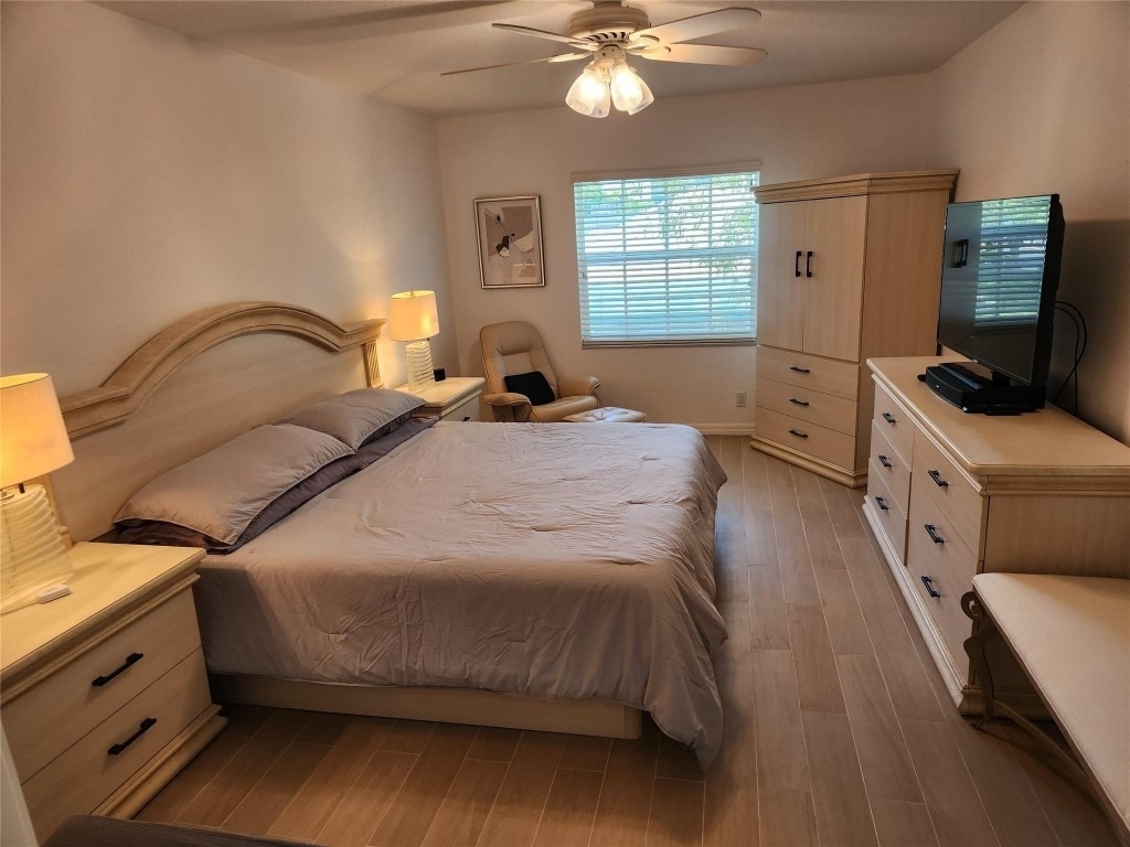 6437 Bay Club Drive - Photo 20