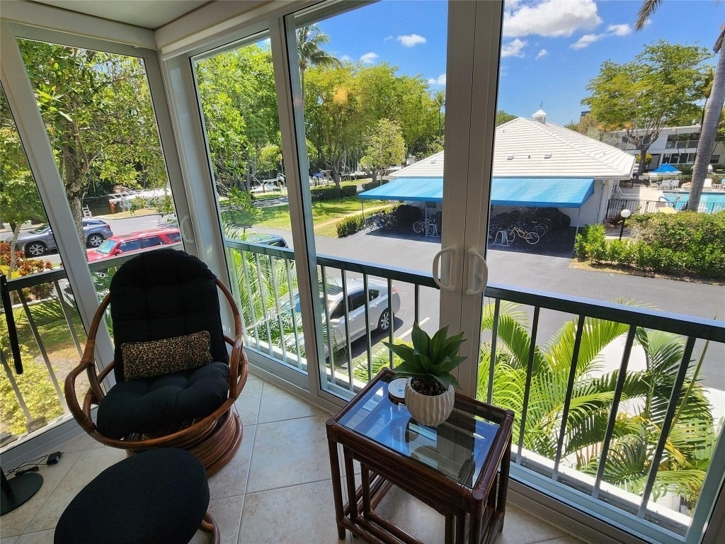 6437 Bay Club Drive - Photo 7