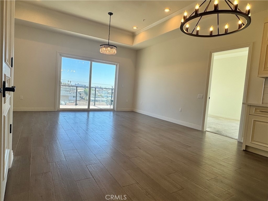 1598 Long Beach - Photo 2