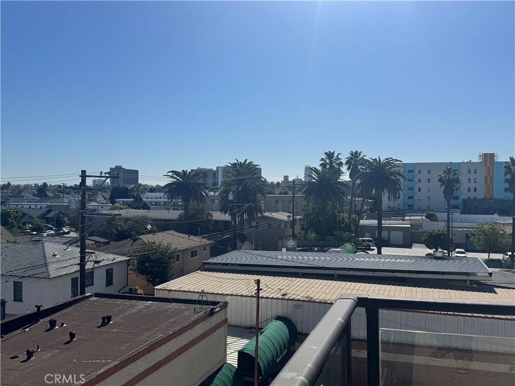 1598 Long Beach - Photo 5