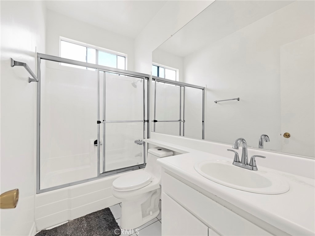 525 S Shelton Street S - Photo 7