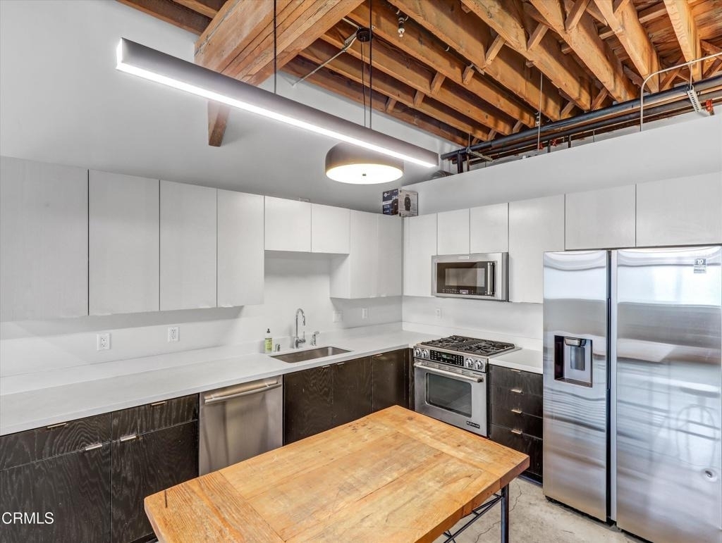 527 Molino Street - Photo 4