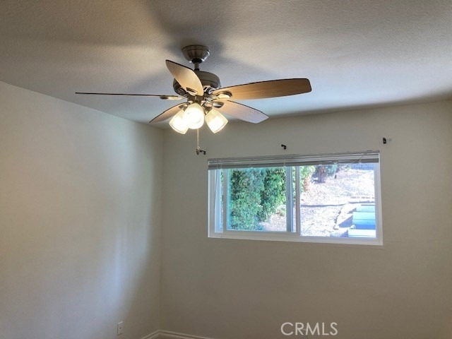 25042 Armagosa Drive - Photo 17