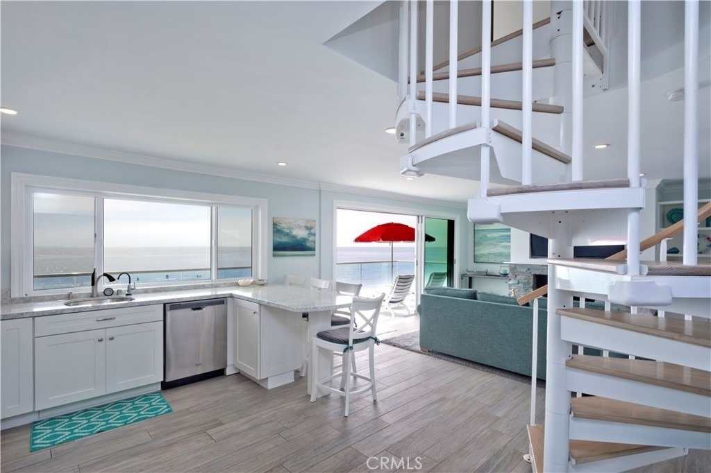 1249 Ocean Front - Photo 10