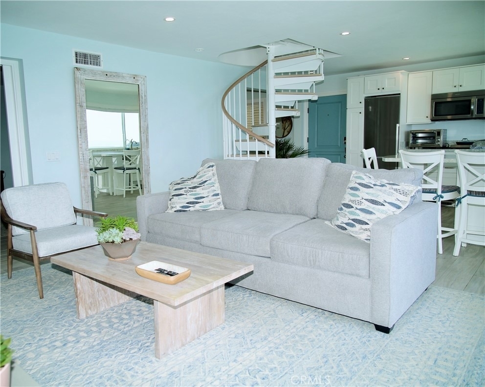 1249 Ocean Front - Photo 4