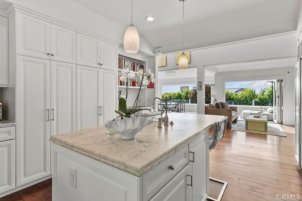 1010 Emerald Bay - Photo 22