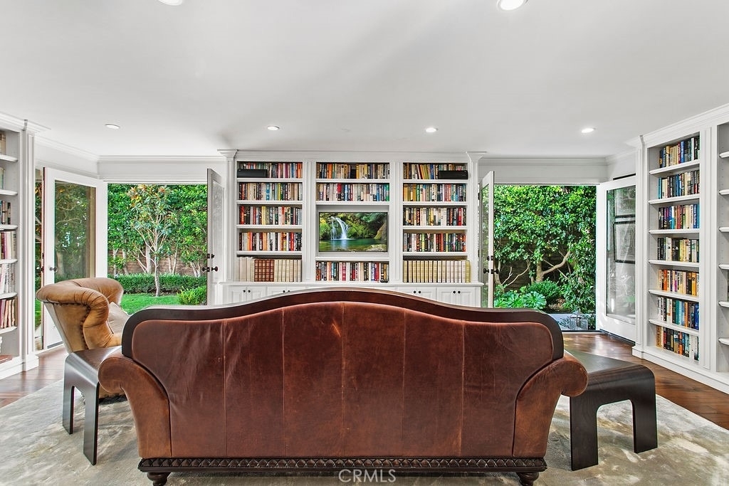1010 Emerald Bay - Photo 43