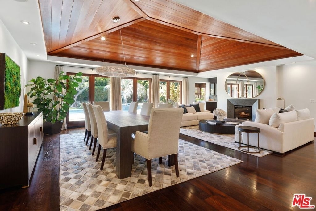 1125 Napoli Drive - Photo 8