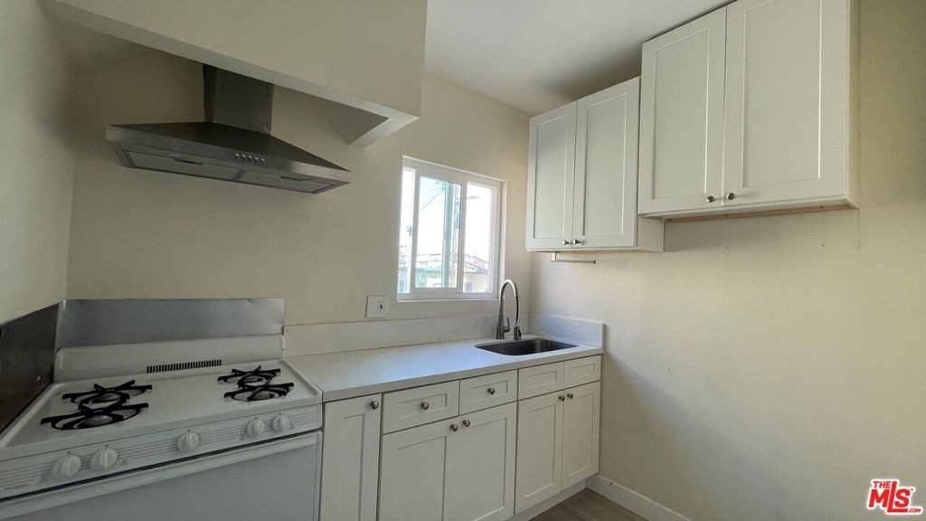 836 S Catalina Street - Photo 16