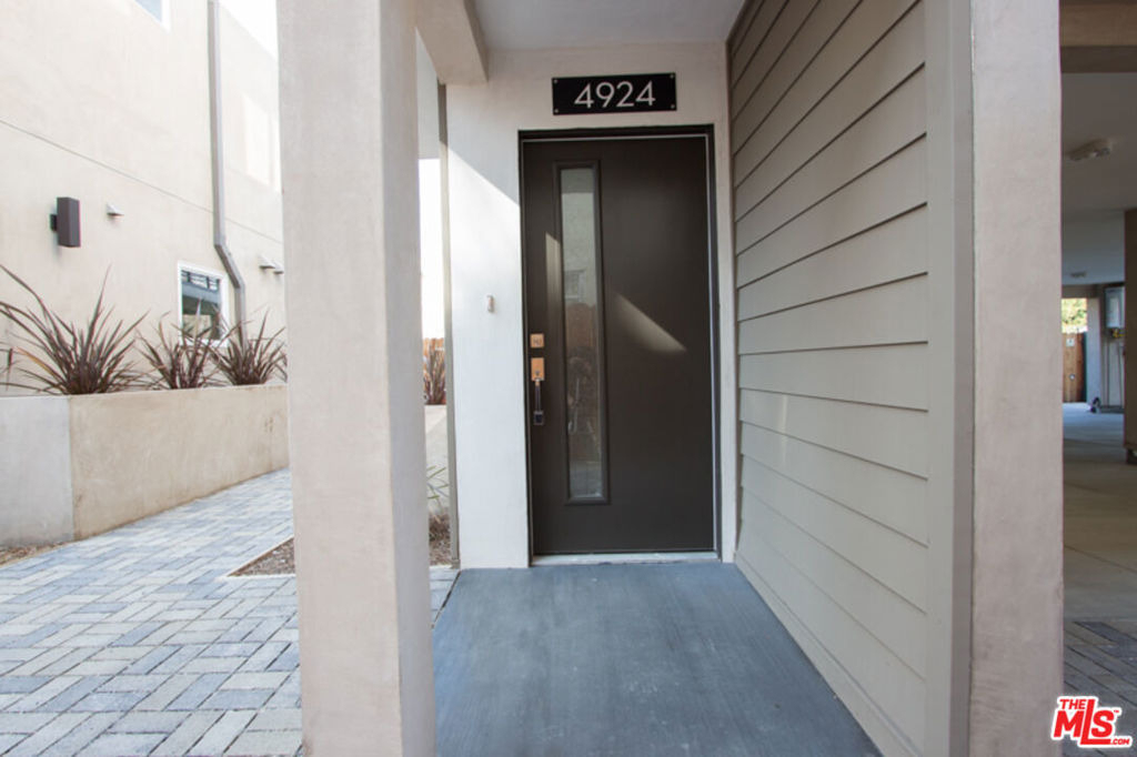 4924 Laurel Canyon - Photo 4