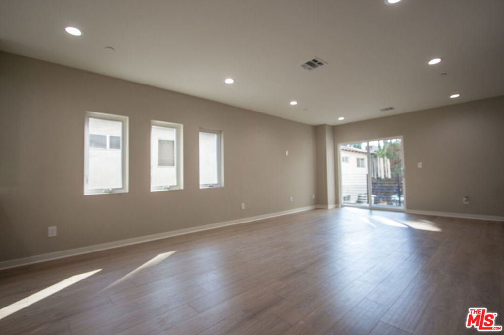 4924 Laurel Canyon - Photo 6