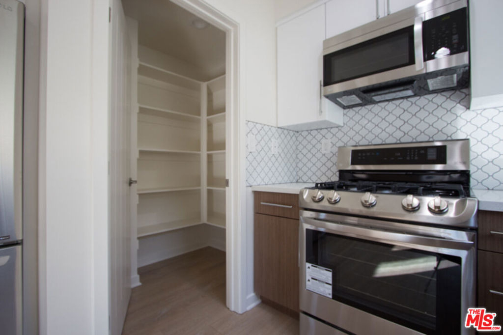 4924 Laurel Canyon - Photo 9