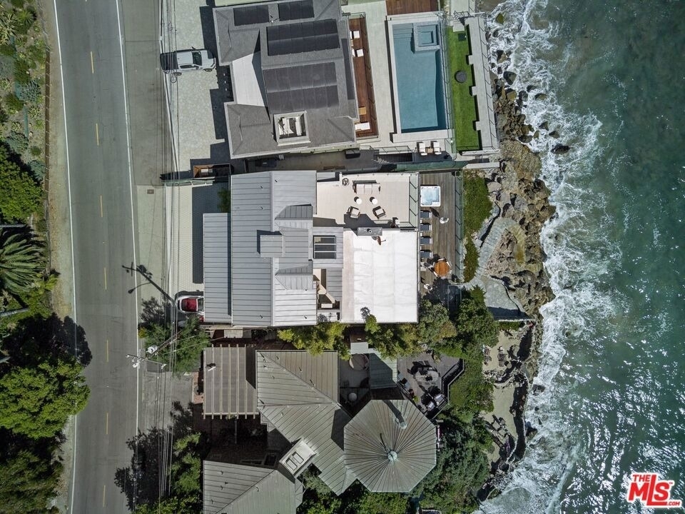 24380 Malibu Road - Photo 45