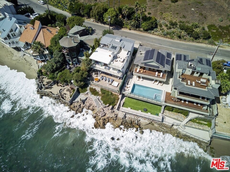 24380 Malibu Road - Photo 43