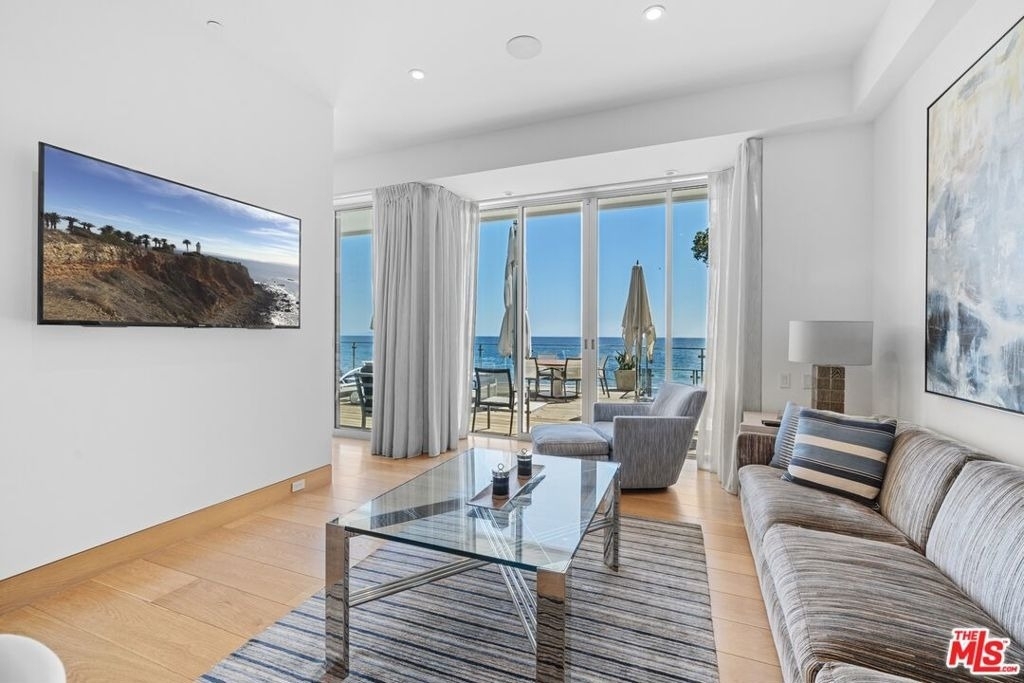 24380 Malibu Road - Photo 9