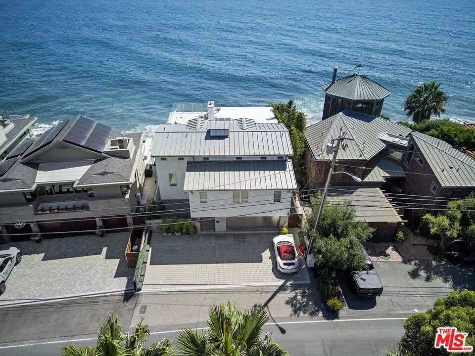 24380 Malibu Road - Photo 47
