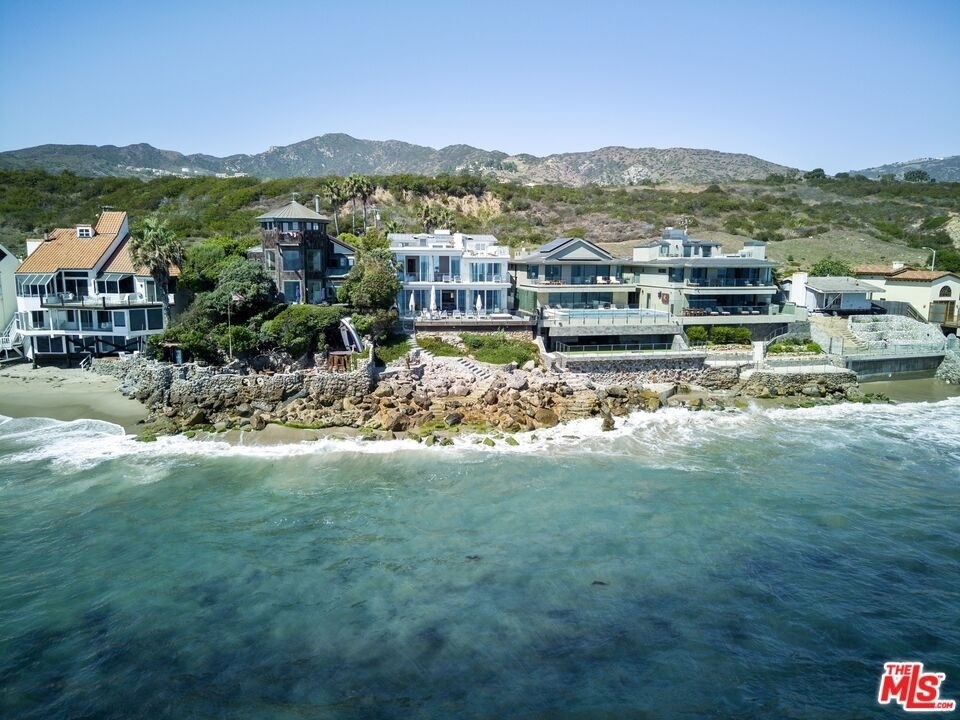 24380 Malibu Road - Photo 40