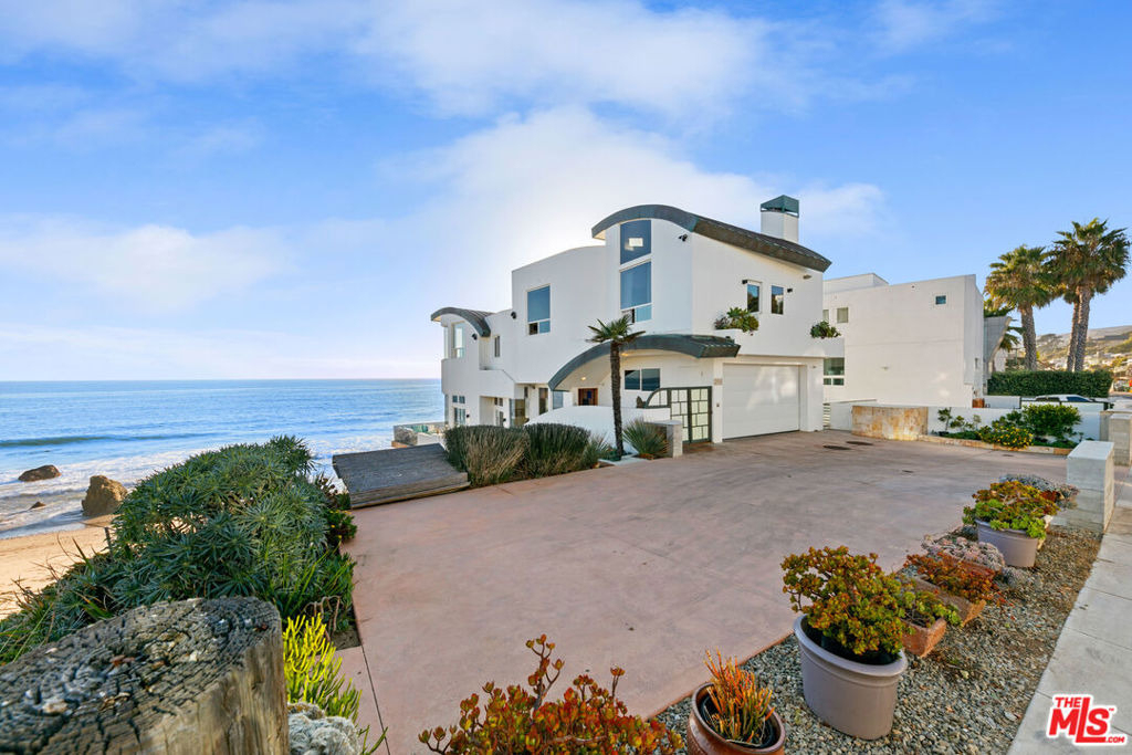 31626 Sea Level Drive - Photo 4