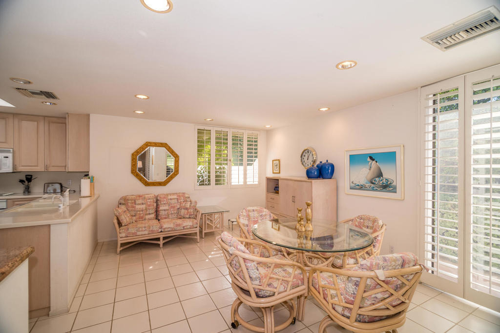 12 Columbia Drive - Photo 10