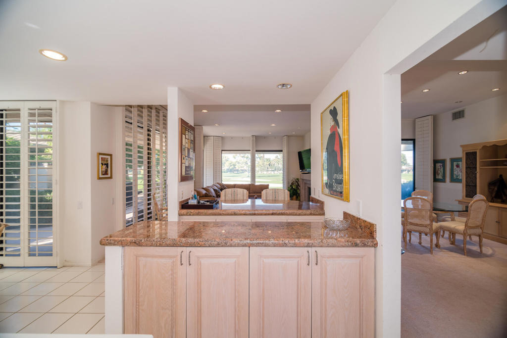 12 Columbia Drive - Photo 14