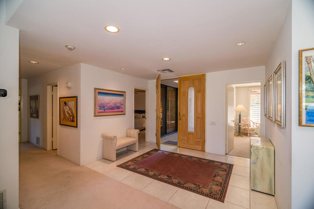 12 Columbia Drive - Photo 7