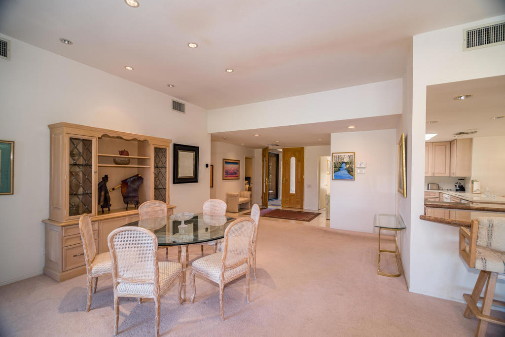 12 Columbia Drive - Photo 8