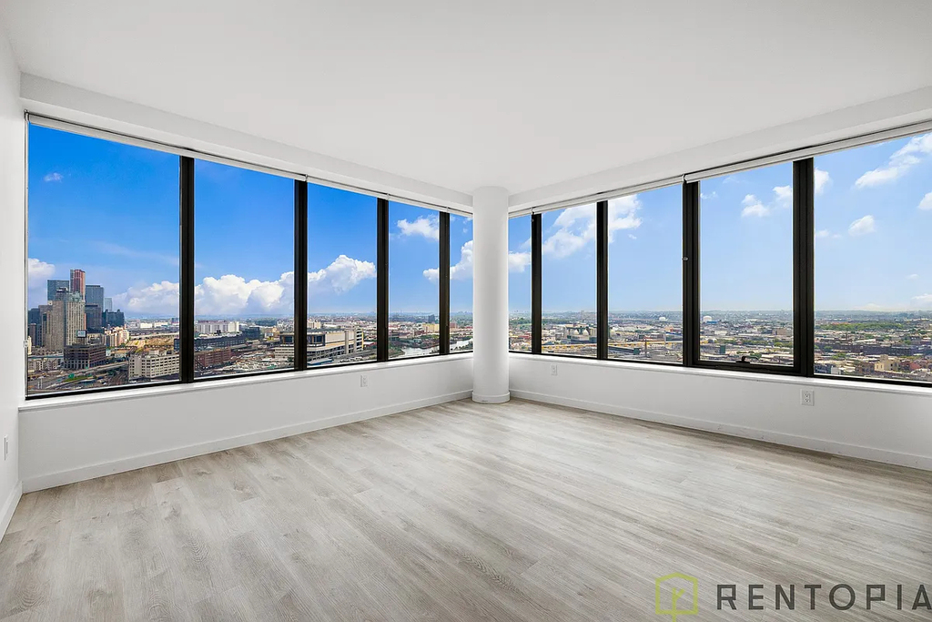 87 Commercial Street - Photo 6