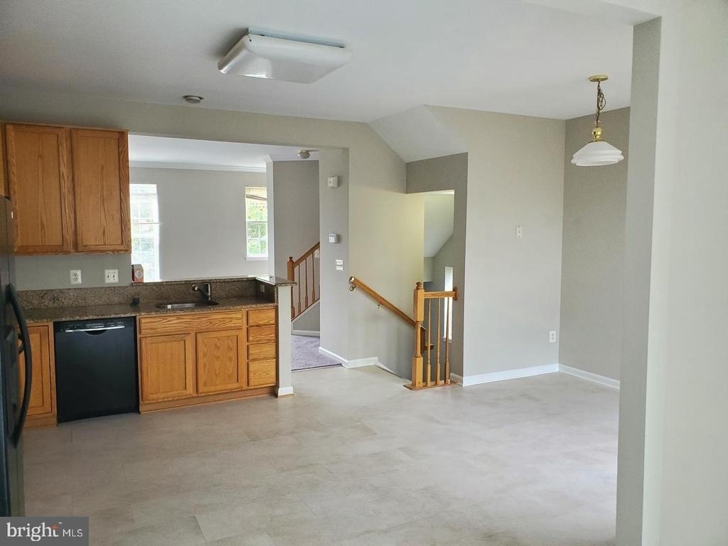1372 Cranes Bill Way - Photo 4